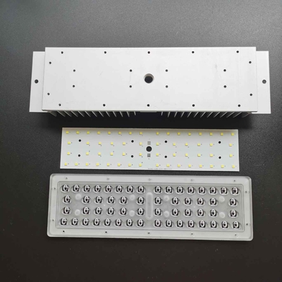 satın al Optik LED Lens Dizisi / 56W SMD 3030 PC Malzemeli LED Işık Dizisi, Onaylandı Çevrimiçi üretim